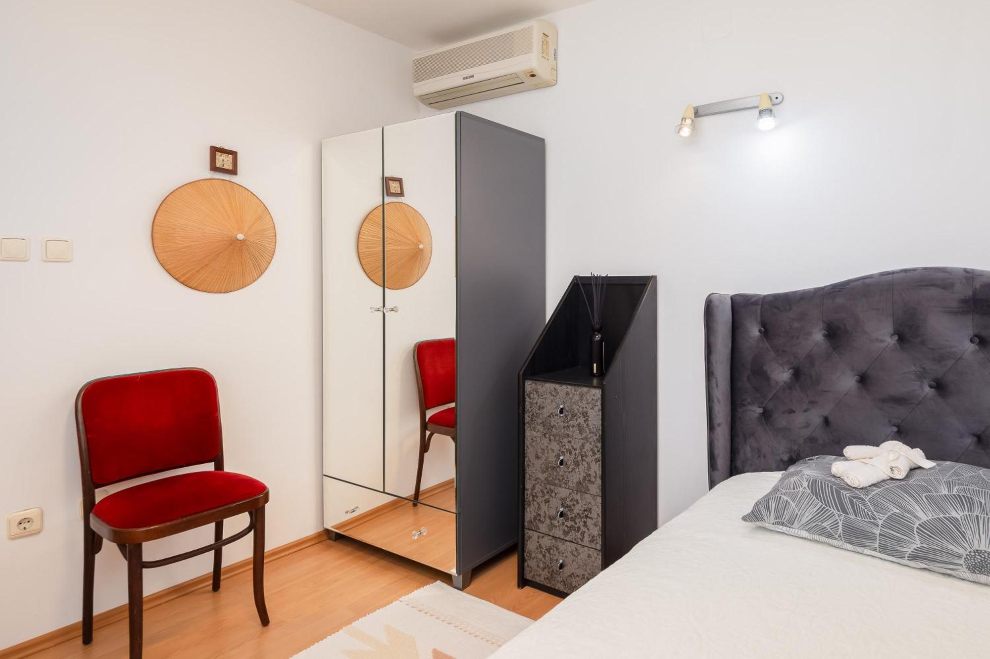 Galatea Apartments - Town Centre With Free Parking Baška Voda Exterior foto